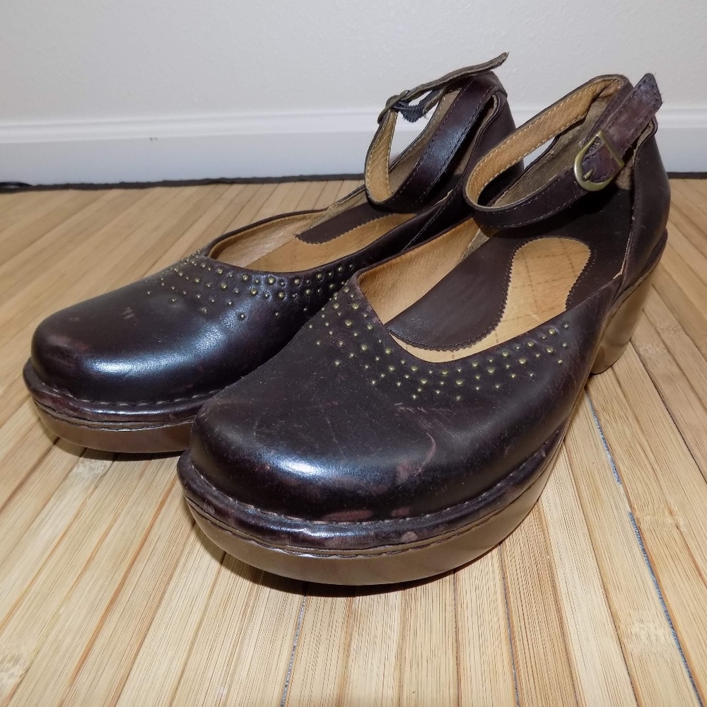 Ariat brown leather mary jane clogs 11b